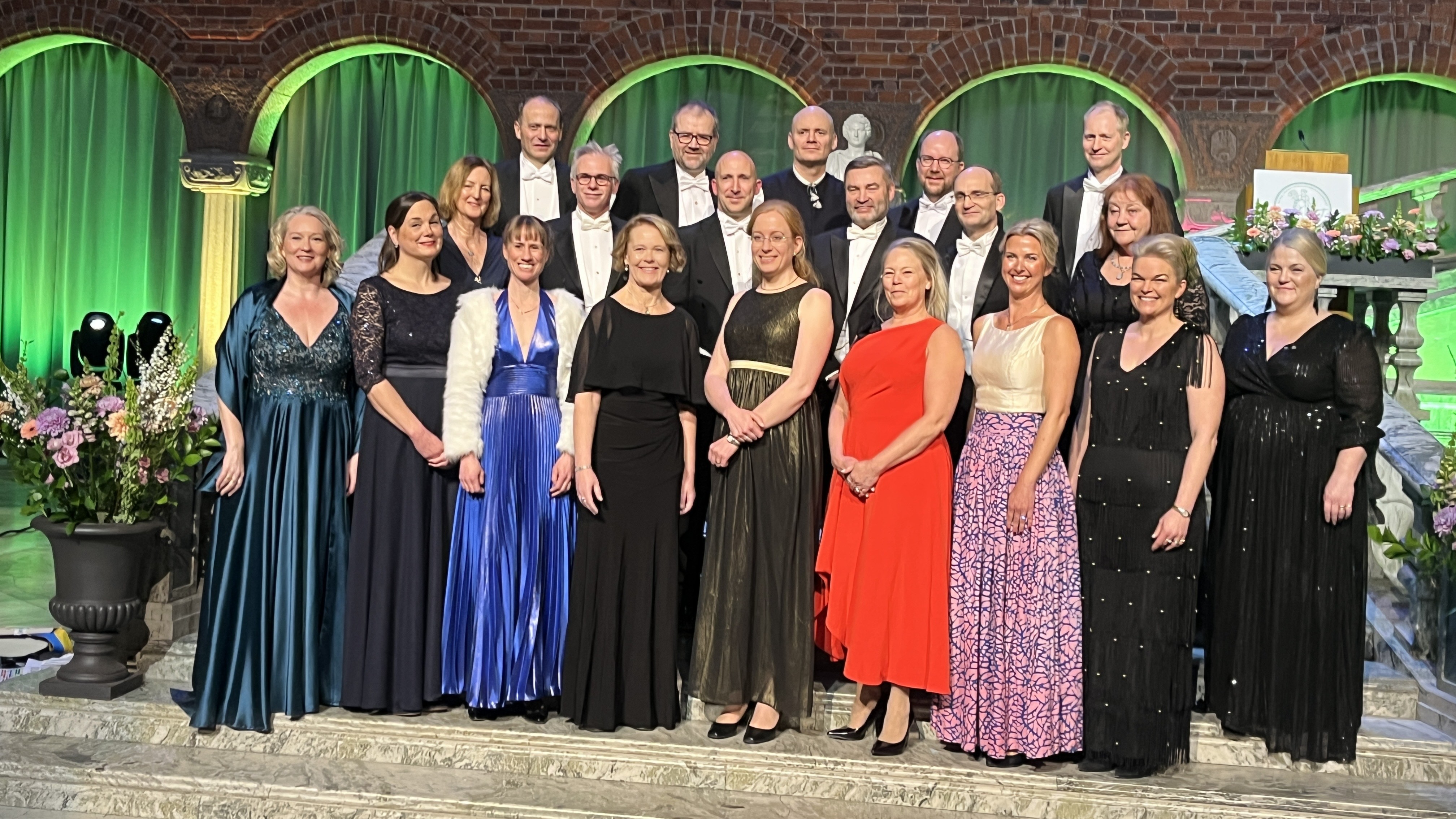 Professor Helena Hansson on stage with other newly installed fellows of KSLA