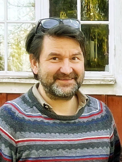 Porträttfoto av Michael Krikorev