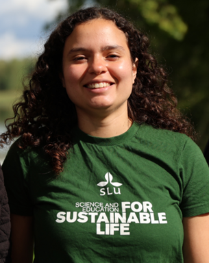 Portrait photo of Amanda de Castro Segtowich