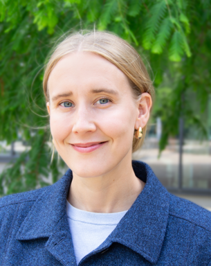 Portrait photo of Kornelia Johansson
