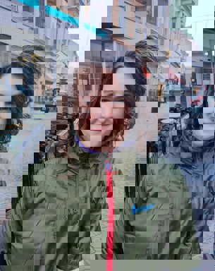 Porträttfoto av Nora Sophie Pohl
