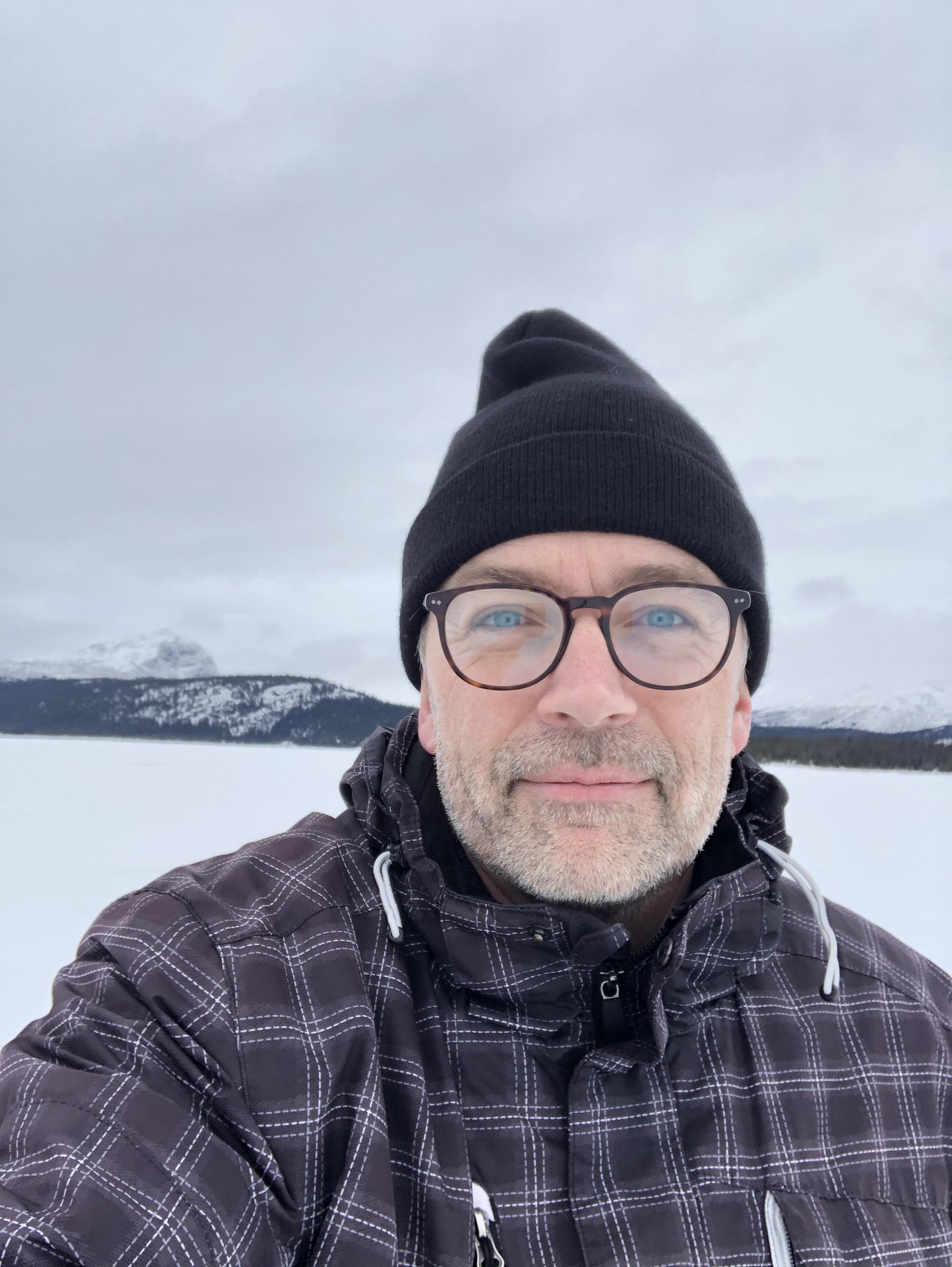 Portrait photo of Tomas Brodin