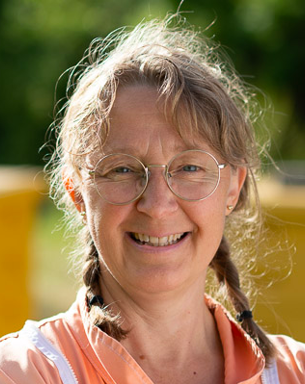 Portrait photo of Lotta Fabricius Kristiansen