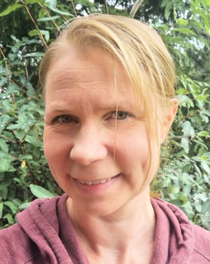 Portrait photo of Anne-Maarit Hekkala