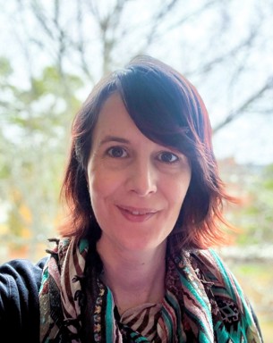 Portrait photo of Deirdre Kerdraon