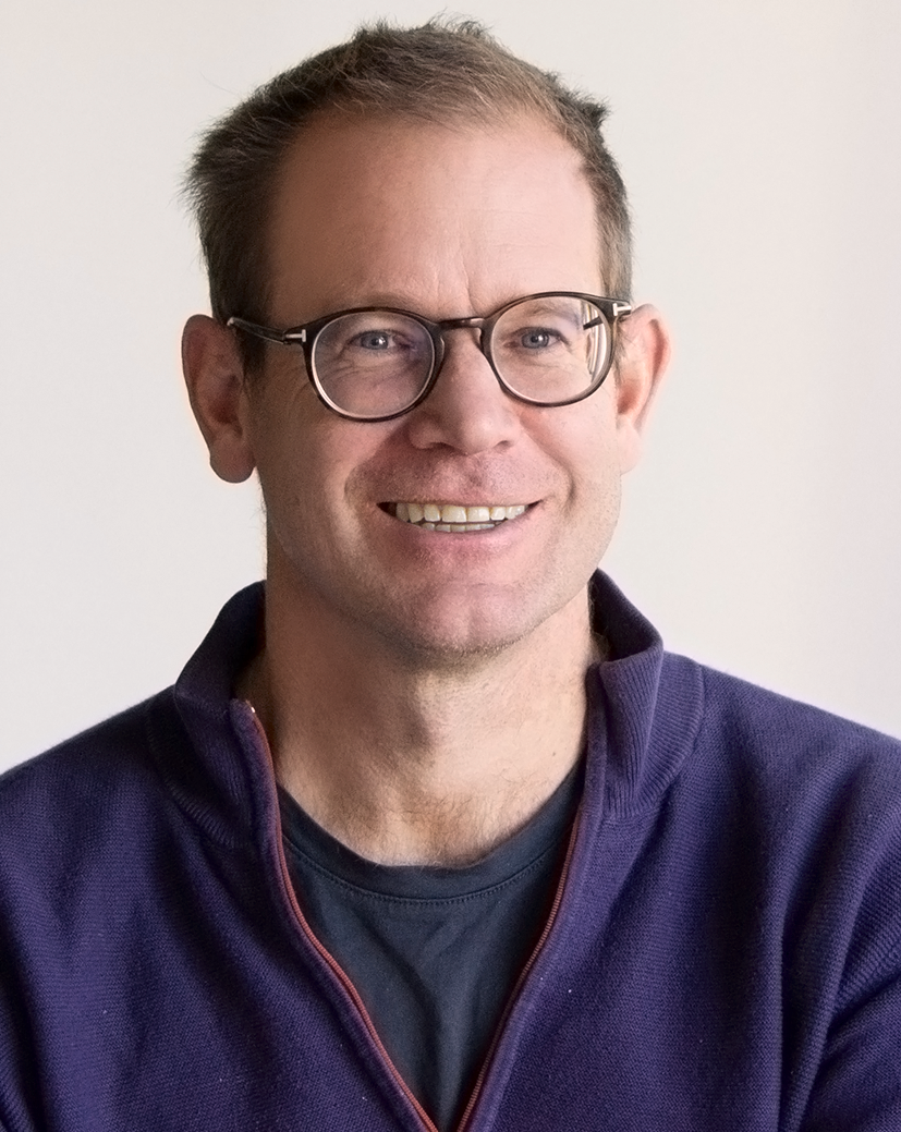 Portrait photo of Andrew Butler