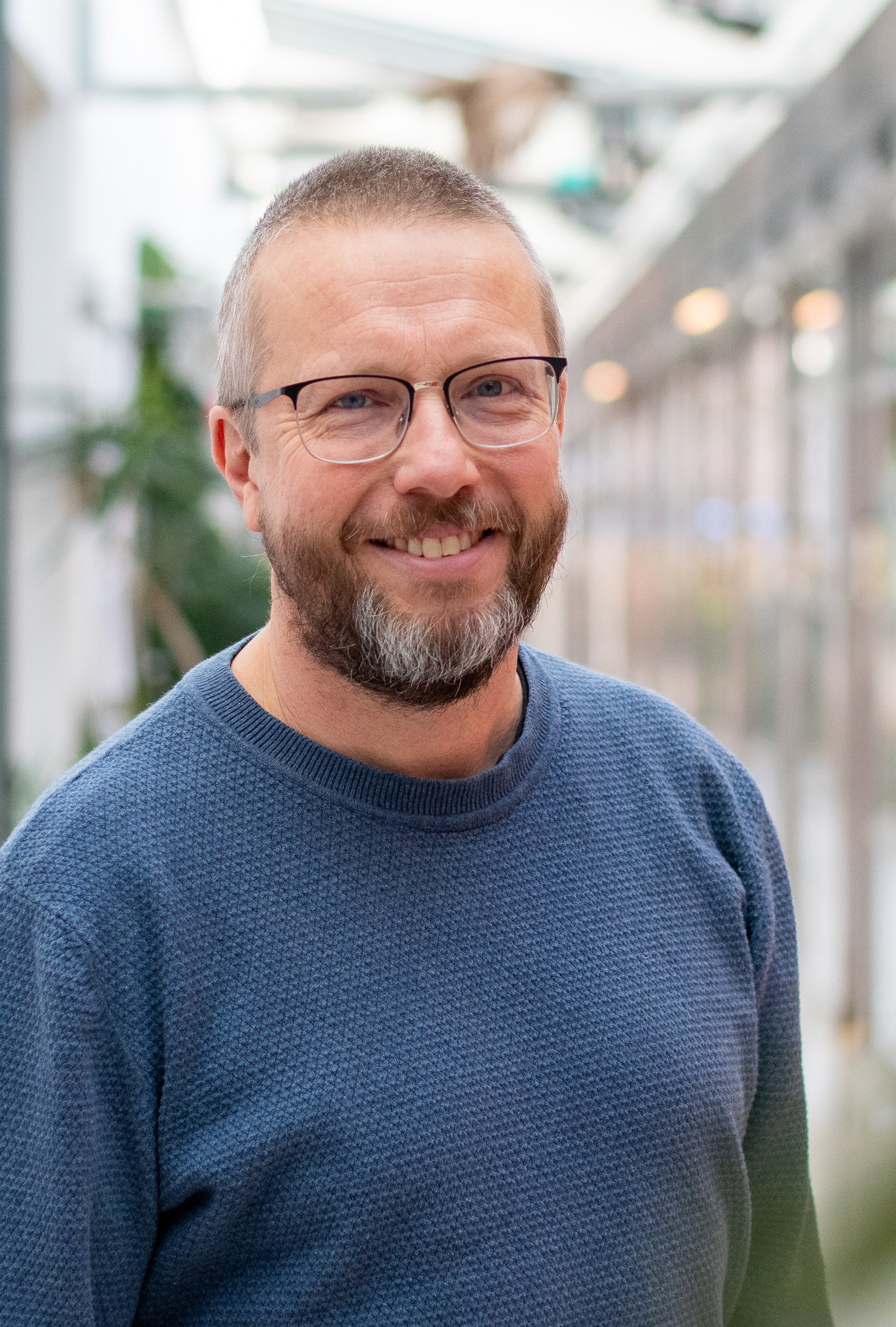 Porträttfoto av Mattias Jonsson