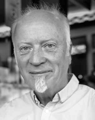 Portrait photo of Christer Björkman