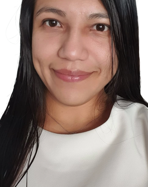 Portrait photo of Paulina Calderon Flores