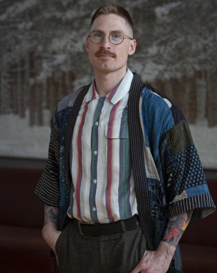 Portrait photo of Nils Henriksson