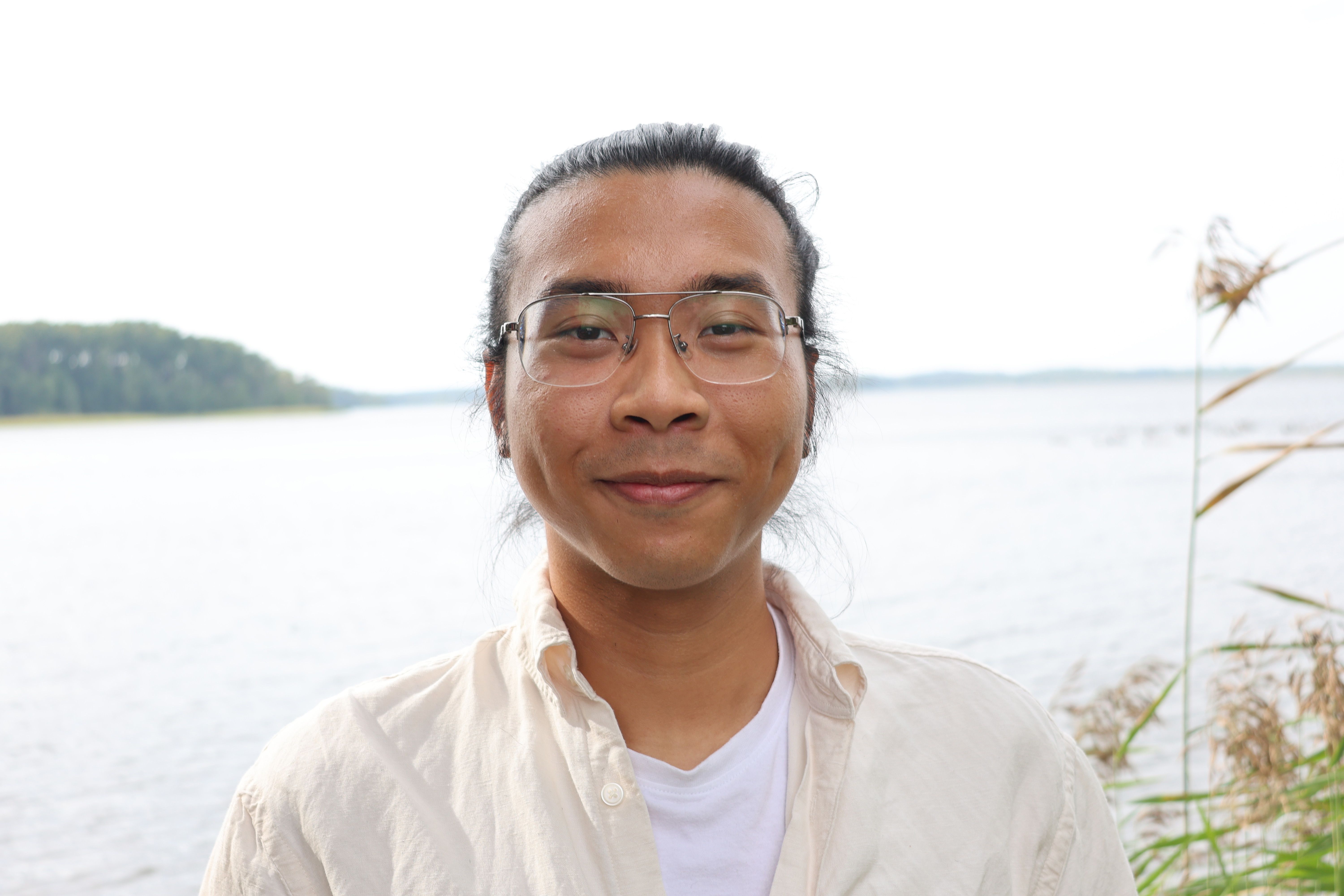 Portrait photo of Nhat Ton Nguyen