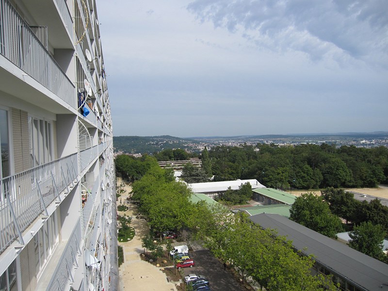 Utsikt från höghus i Nancy mot grönska. Foto.. Foto: Lisa Diedrich