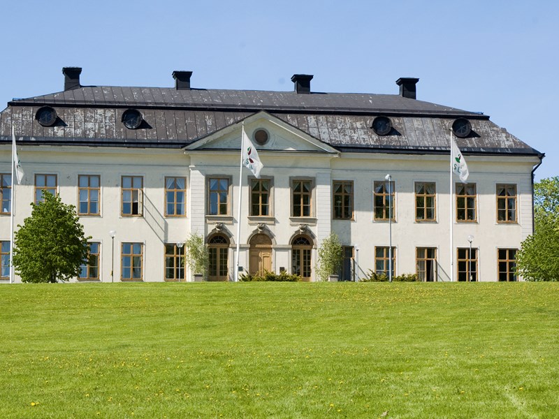 Campusbyggnad i Skinnskatteberg, foto.