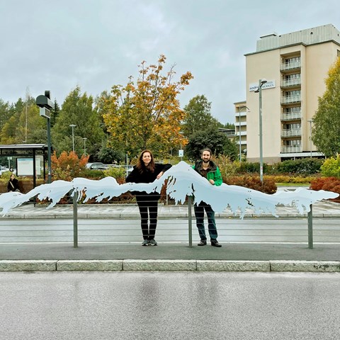 Konstnären Eva Marklund och forskaren Gerard Rocher Ros