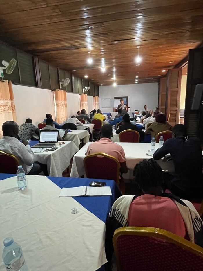 Training in Uganda of enumerators