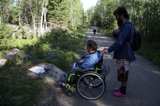 Test visitors try the nature interpretation