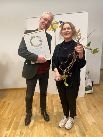 Mats Ottosson och Karin Gyllenklev mottog utmärkelsen på Mångfaldskonferensen.