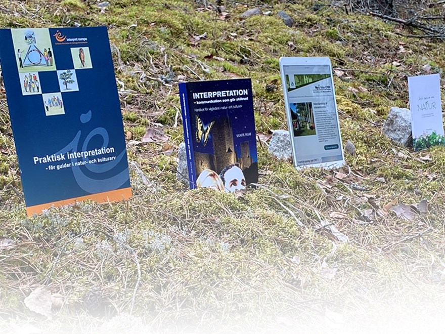 CNV Publications