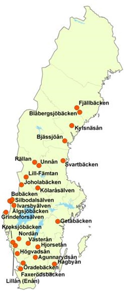 Sverigekarta med extensivvattendragens position.