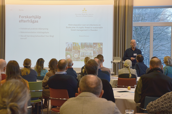 Presentation by Olov Norgren. Photo. 
