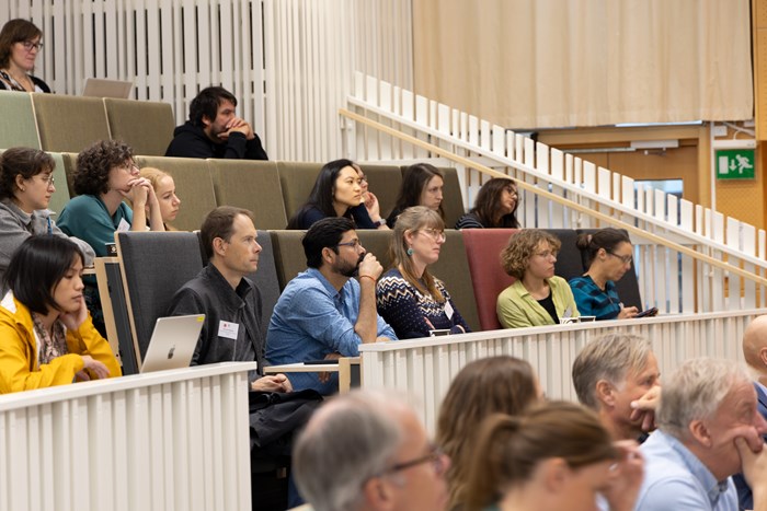 Audience at presentations. Photo.