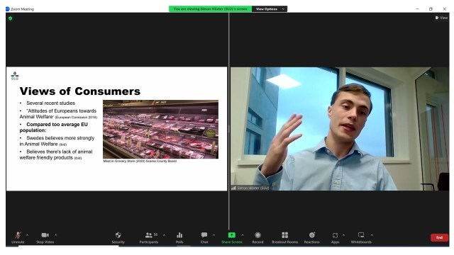 Master student Simon Höxter (SLU) is explaining views of Swedish consumers on animal welfare