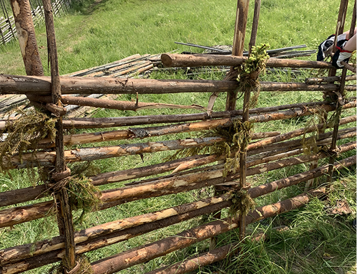Fence building. Photo.