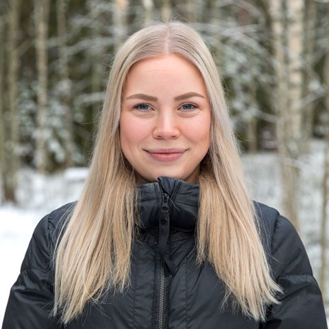 Porträttbild av Linda Zetterkvist.