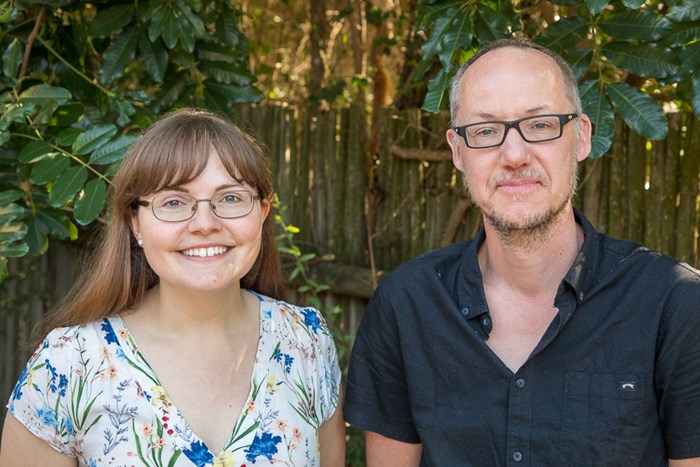 Portrait of Sabrina Dressel and Joris Cromsigt.