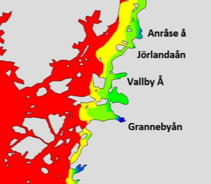 Karta över Hakefjorden med färgskala som visar salthalt. Illustration.