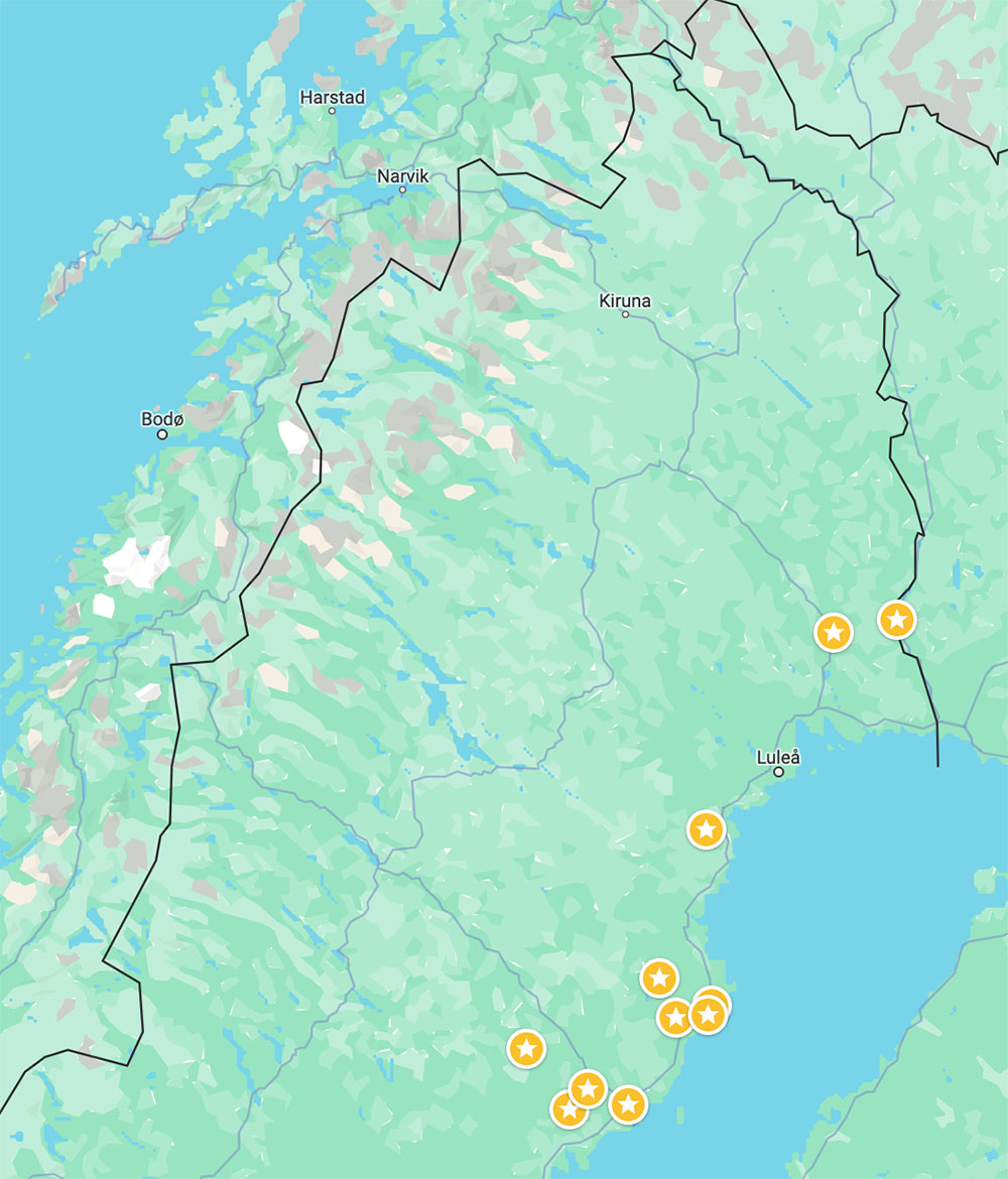 Karta över Norrbottens län och Västerbottens län med gårdar inprickade. Bild.
