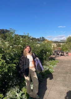 Lova Styffe, student