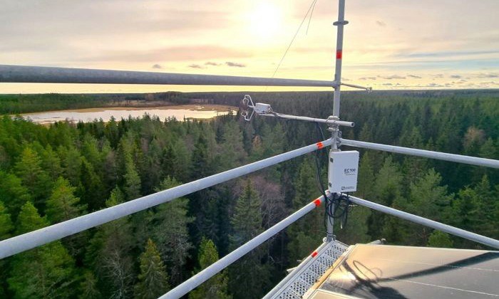 Observation tower