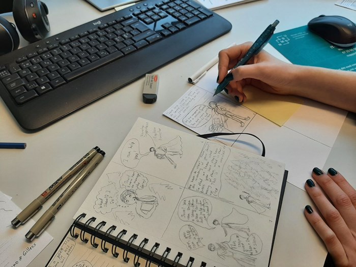 Olha Nahorna, a course participant from NMBU, Norway, is hand sketching a comic strip about ‘A Poet and his Wood’ as a part assignment for the SLU Ph.D. course 