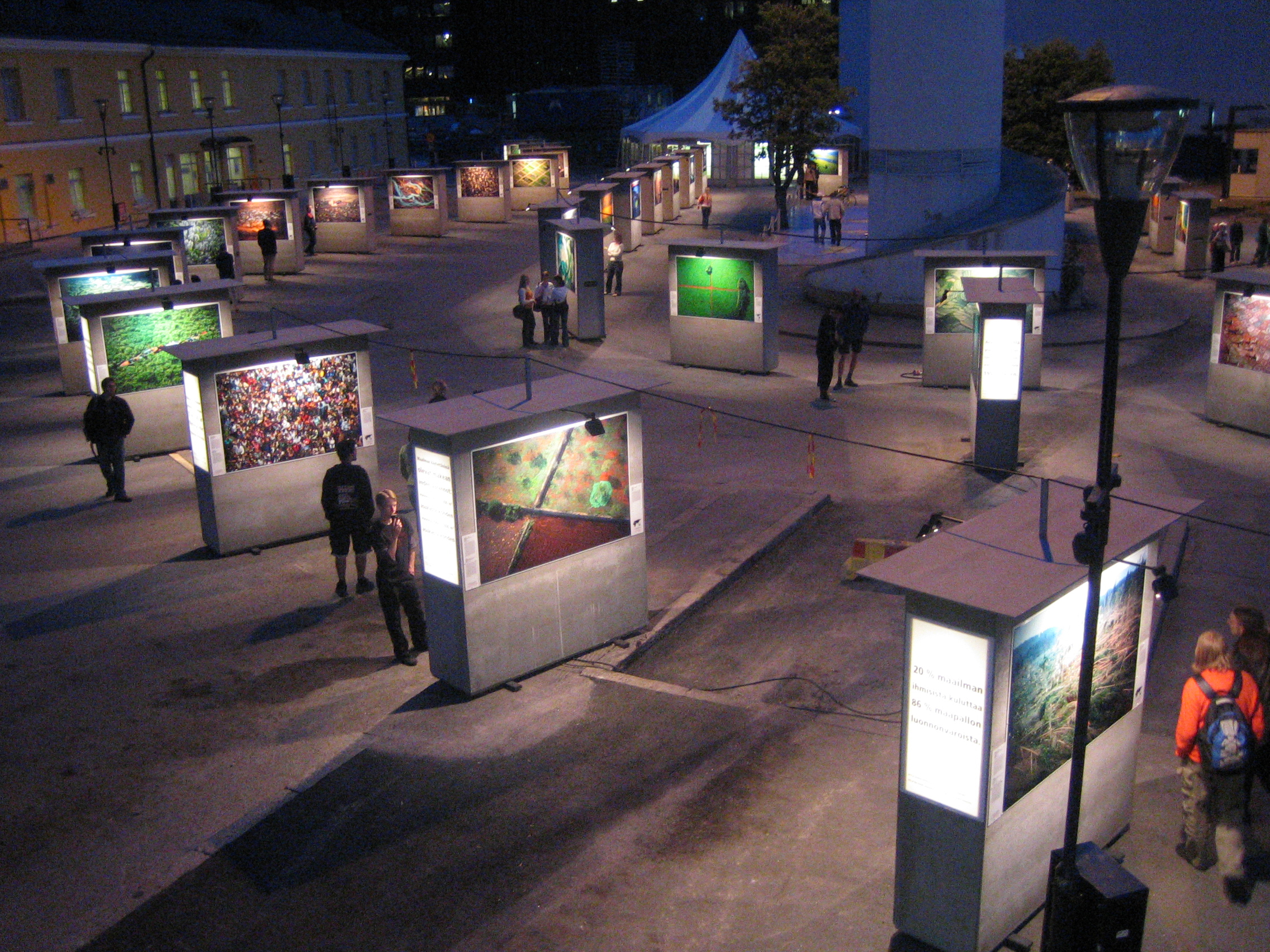 Fotoutställningen “Jorden från ovan”